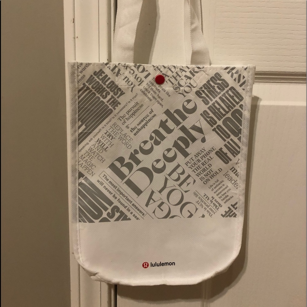 lululemon bag